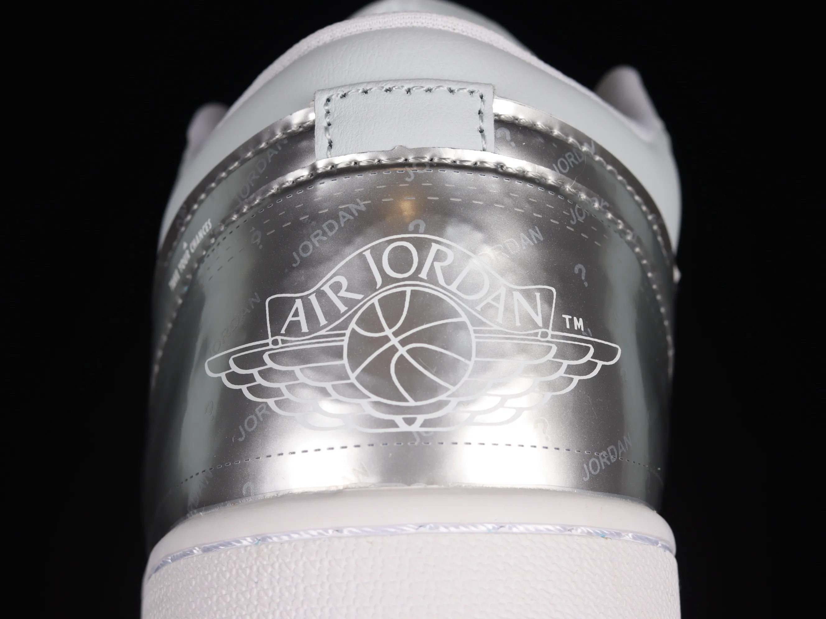 All Categories Air Jordan Jordan Series Basketball Shoes Air Jordan 1 Low Z Edition Air Jordan 1 Low "Gcel" AJ1 Joe 1 Silver Sports Culture Basketball Shoes DX6070-101